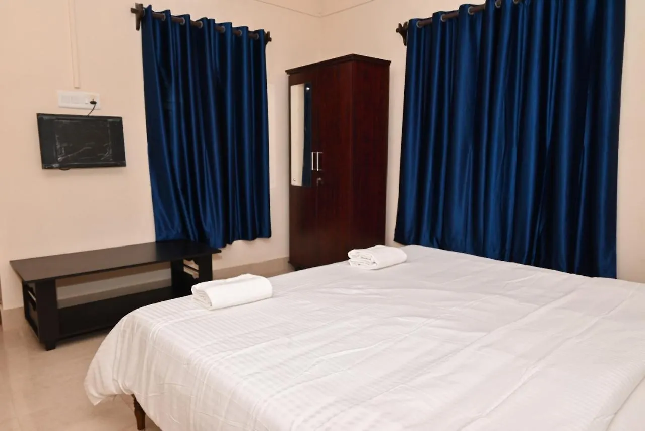 Vip Garden Resort Varkala Villa